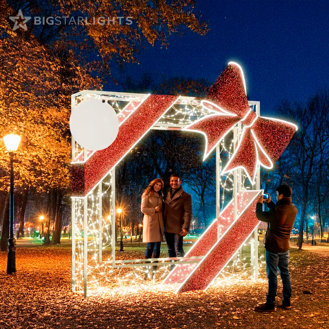 Selfie Station Sculpture