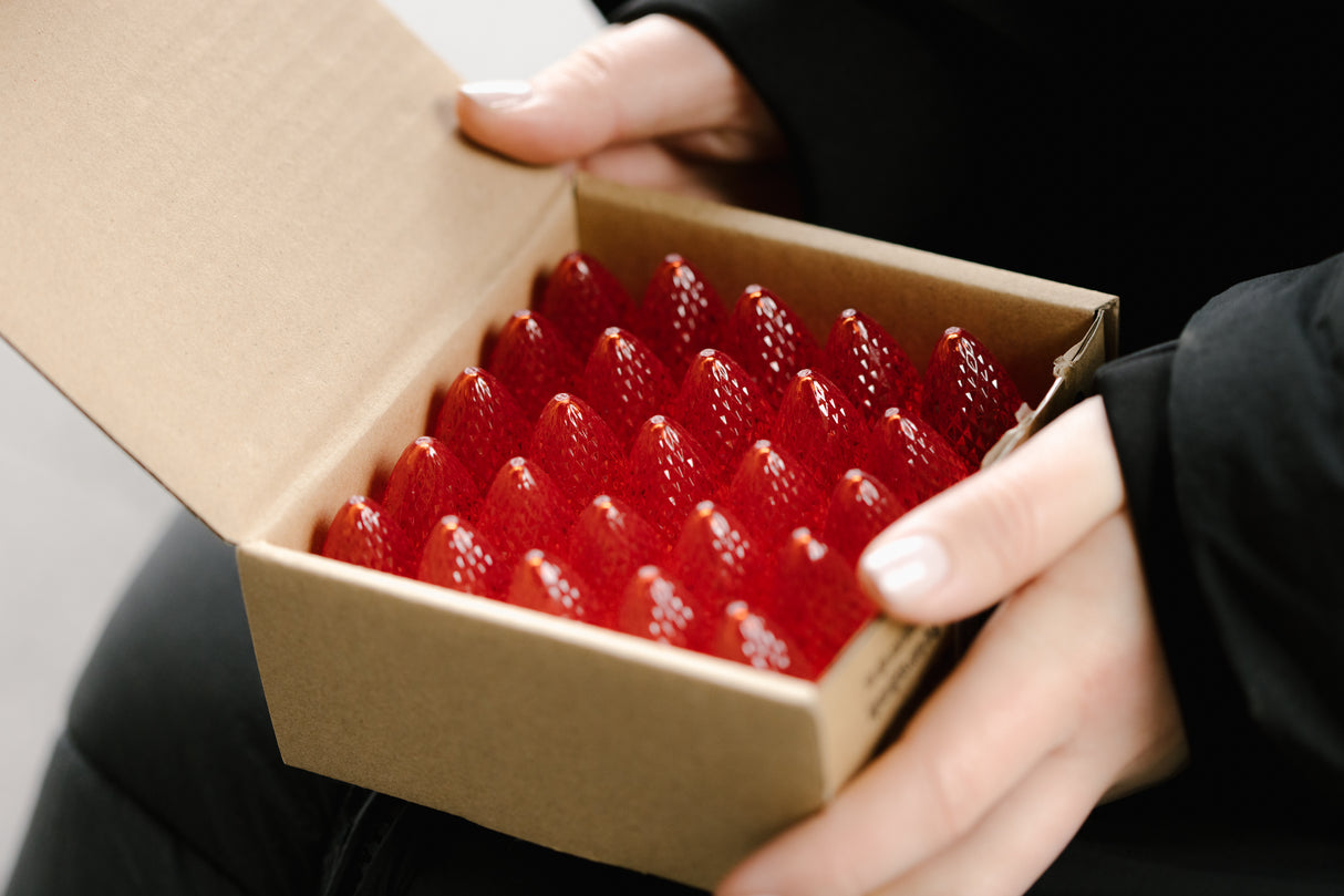 C7 Bulbs (Pallet of 48,000)