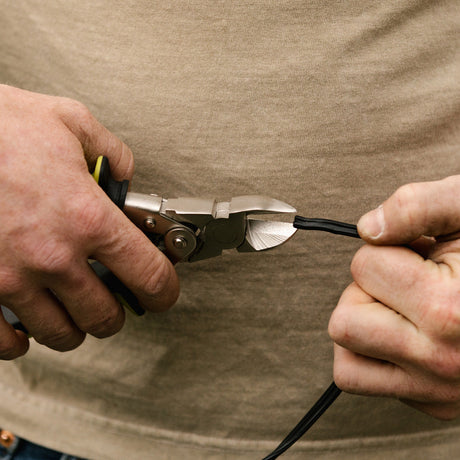 6 Essential Tools for Christmas Light Installation
